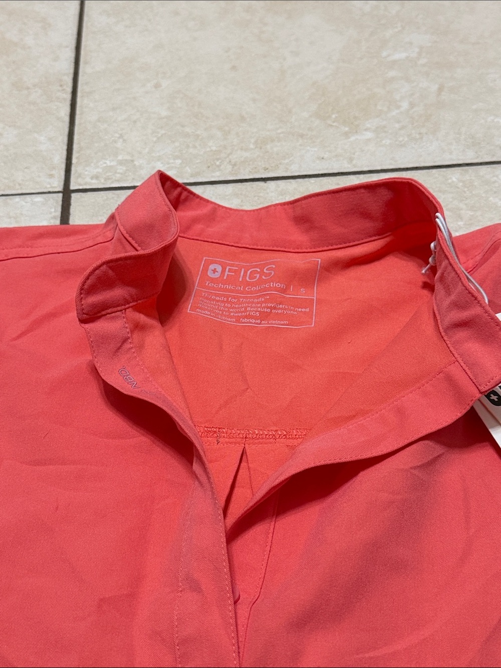 Figs Rafaela Scrub Top - Picture 4 of 7